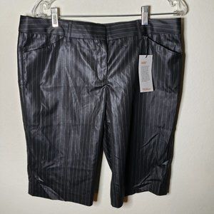 NEW Express Women's Size 12 Low Rise Black Shorts